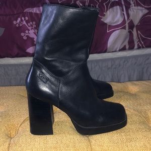 Vintage Candies leather Chunky Boots